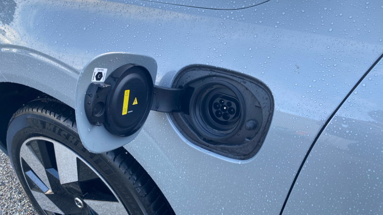 Volvo XC60 2.0 T8 [455] PHEV Ultra Dark 5dr AWD Geartronic Estate